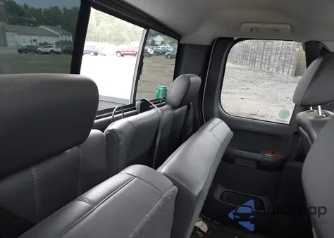 2008 GMC Sierra 2500Hd Slt z USA, uszkodzony, nr VIN 1GTHK29678E178258